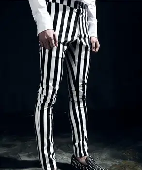 27-44 ! 2017 Plaukų Stilistas juoda ir balta, vertikali juostelė liesas kelnės, vyriški drabužiai slim atsitiktinis kelnės plius dydis kostiumai