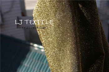Dreni auksinės blykstės šviesos tekstūros audinio Suknelė, etapas fono drabužių dizaineris audiniai audinio suknelė