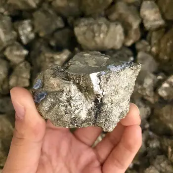 1Kg natūralių pyrite grubus papuošalai chalcopyrite pavyzdys akmens rūdos masinis maža mineralinių kristalų