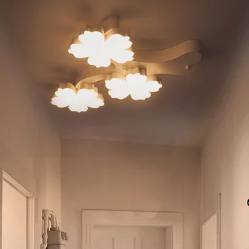 Kūrybinė asmenybė Lubų apšvietimo Post-modernus minimalistinis gyvenamojo kambario šviestuvai, miegamojo lempos slyvų LED Lubų Šviesos eilėje