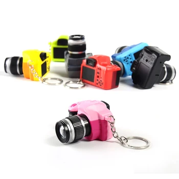 Spalvinga Mini Žaislas LED Fotoaparato Žavesio Maišelį Key Chain mados Fotoaparato modelis raktų žiedas Kūrybos Flash Šviesos, Garso Efektas, Dovana Žaislas