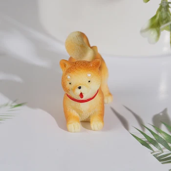 Akita Šuniukas Mažas Geltonas Šuo Mielas Gyvūnų Modelio Miniatiūriniai Lėlių Apdaila