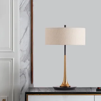Šiuolaikinės paprasta juoda aukso stalo lempa naktiniai kambarį tyrimas dizaineris modelis kambaryje namų stalo lempa patalpų apšvietimas